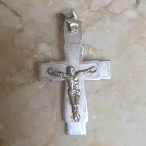 Silver crucifix pendant